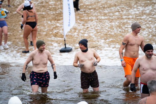 Bezpieczne morsowanie z WOPR (zdjęcia)