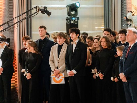 Studniówka VI LO im. Jana Kochanowskiego (zdjęcia)