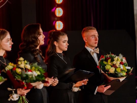 Studniówka VI LO im. Jana Kochanowskiego (zdjęcia)