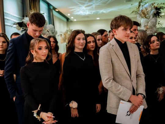 Studniówka VI LO im. Jana Kochanowskiego (zdjęcia)