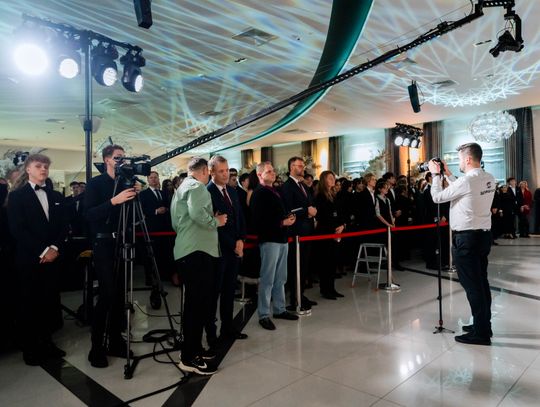 Studniówka VI LO im. Jana Kochanowskiego (zdjęcia)