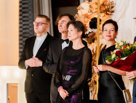 Studniówka VI LO im. Jana Kochanowskiego (zdjęcia)