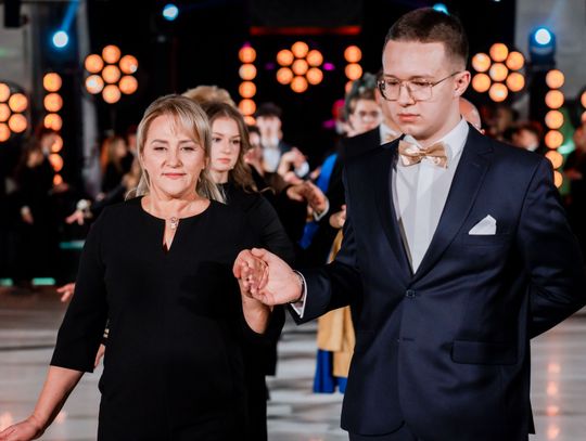 Studniówka VI LO im. Jana Kochanowskiego (zdjęcia)