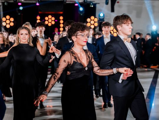 Studniówka VI LO im. Jana Kochanowskiego (zdjęcia)