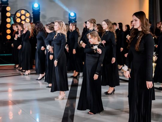 Studniówka VI LO im. Jana Kochanowskiego (zdjęcia)