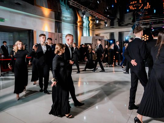 Studniówka VI LO im. Jana Kochanowskiego (zdjęcia)