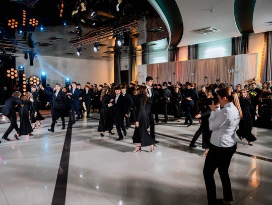 Studniówka VI LO im. Jana Kochanowskiego (zdjęcia)