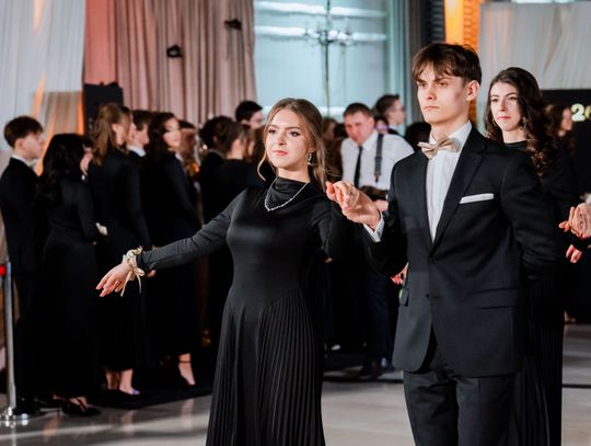 Studniówka VI LO im. Jana Kochanowskiego (zdjęcia)