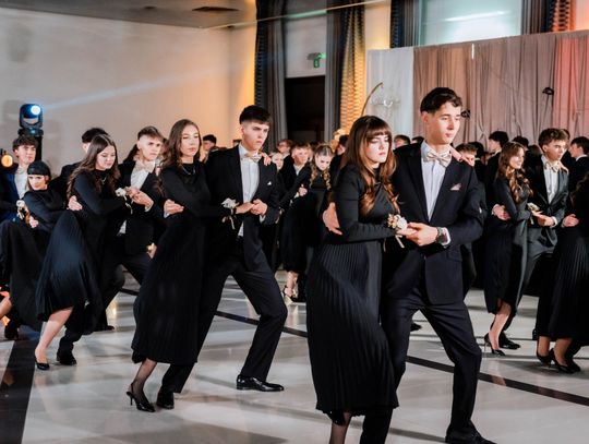 Studniówka VI LO im. Jana Kochanowskiego (zdjęcia)