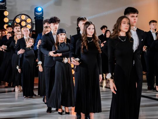 Studniówka VI LO im. Jana Kochanowskiego (zdjęcia)