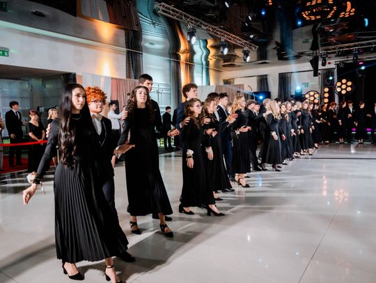 Studniówka VI LO im. Jana Kochanowskiego (zdjęcia)