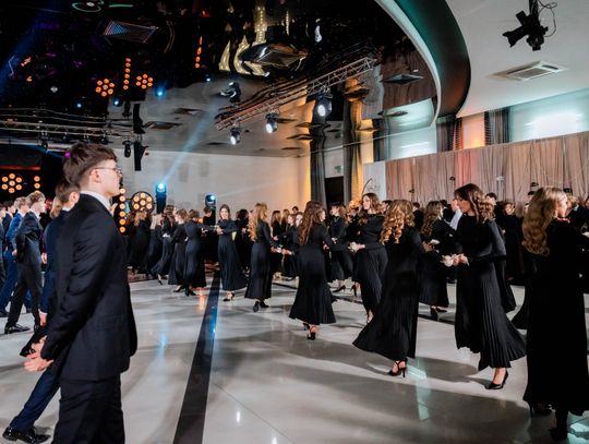 Studniówka VI LO im. Jana Kochanowskiego (zdjęcia)