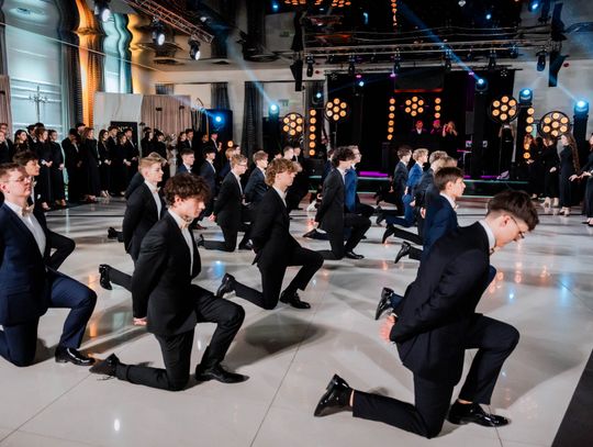 Studniówka VI LO im. Jana Kochanowskiego (zdjęcia)