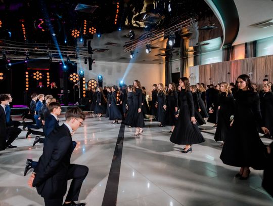 Studniówka VI LO im. Jana Kochanowskiego (zdjęcia)