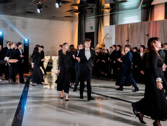 Studniówka VI LO im. Jana Kochanowskiego (zdjęcia)