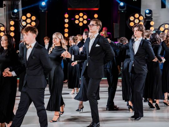 Studniówka VI LO im. Jana Kochanowskiego (zdjęcia)