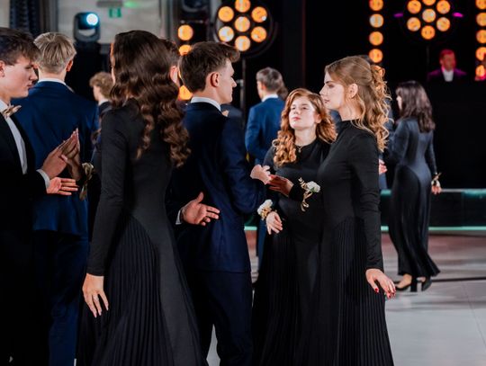 Studniówka VI LO im. Jana Kochanowskiego (zdjęcia)