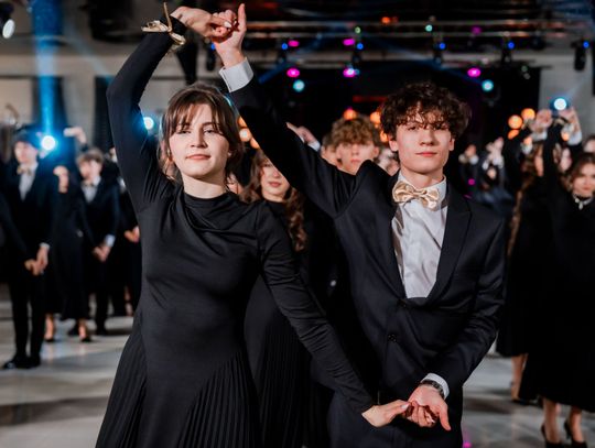 Studniówka VI LO im. Jana Kochanowskiego (zdjęcia)