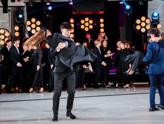 Studniówka VI LO im. Jana Kochanowskiego (zdjęcia)