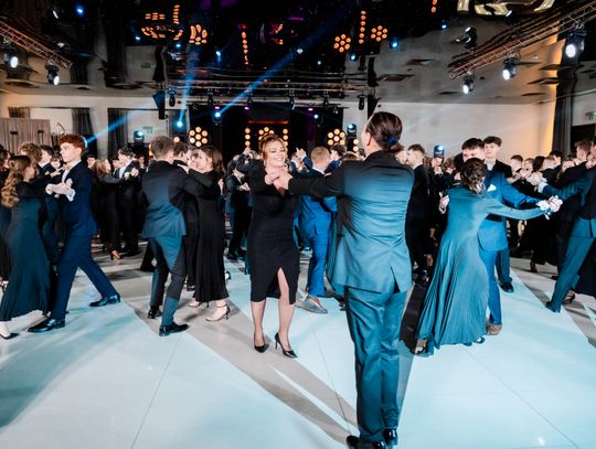 Studniówka VI LO im. Jana Kochanowskiego (zdjęcia)