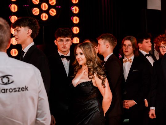 Studniówka VI LO im. Jana Kochanowskiego (zdjęcia)