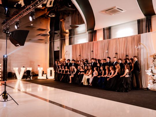 Studniówka VI LO im. Jana Kochanowskiego (zdjęcia)