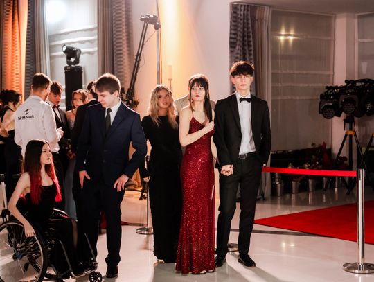 Studniówka VI LO im. Jana Kochanowskiego (zdjęcia)