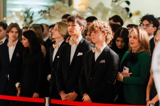 Studniówka VI LO im. Jana Kochanowskiego (zdjęcia) Studniówka VI LO im. Jana Kochanowskiego (zdjęcia)