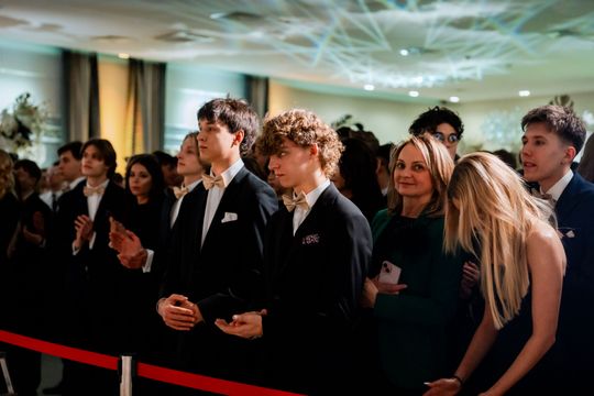 Studniówka VI LO im. Jana Kochanowskiego (zdjęcia) Studniówka VI LO im. Jana Kochanowskiego (zdjęcia)