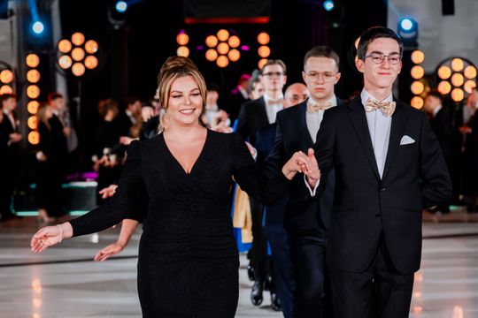 Studniówka VI LO im. Jana Kochanowskiego (zdjęcia)