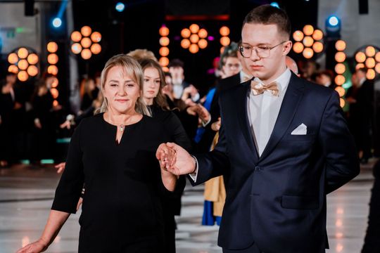 Studniówka VI LO im. Jana Kochanowskiego (zdjęcia)