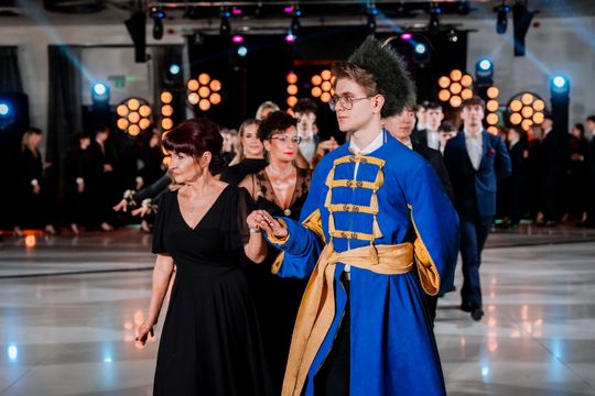 Studniówka VI LO im. Jana Kochanowskiego (zdjęcia)