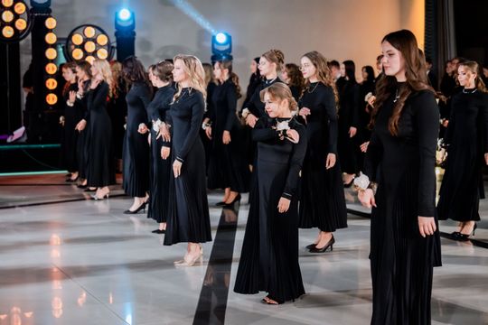 Studniówka VI LO im. Jana Kochanowskiego (zdjęcia)