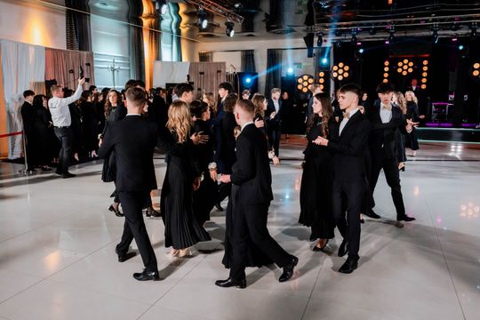 Studniówka VI LO im. Jana Kochanowskiego (zdjęcia)