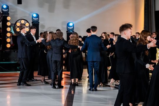 Studniówka VI LO im. Jana Kochanowskiego (zdjęcia)