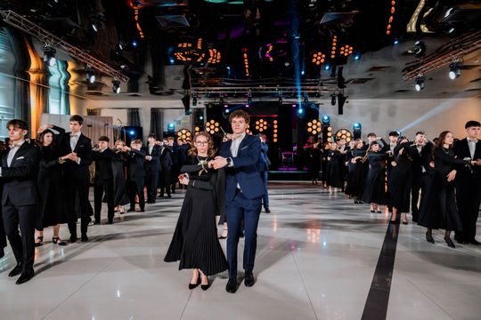 Studniówka VI LO im. Jana Kochanowskiego (zdjęcia)