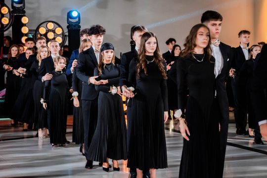 Studniówka VI LO im. Jana Kochanowskiego (zdjęcia)