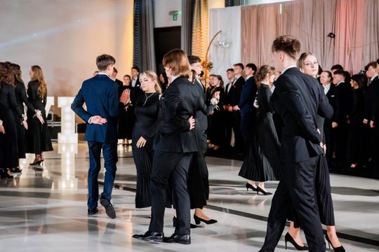 Studniówka VI LO im. Jana Kochanowskiego (zdjęcia)