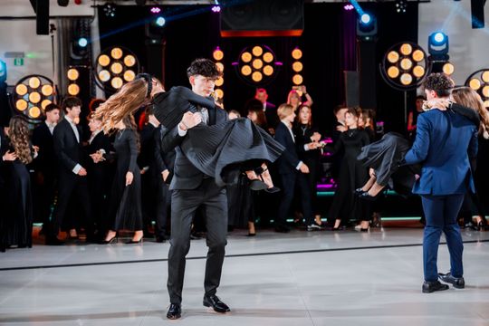 Studniówka VI LO im. Jana Kochanowskiego (zdjęcia)