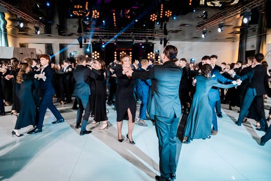 Studniówka VI LO im. Jana Kochanowskiego (zdjęcia)