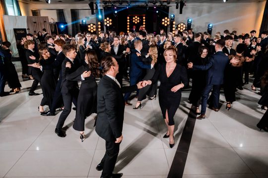 Studniówka VI LO im. Jana Kochanowskiego (zdjęcia)