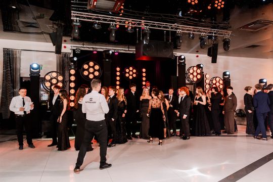 Studniówka VI LO im. Jana Kochanowskiego (zdjęcia)