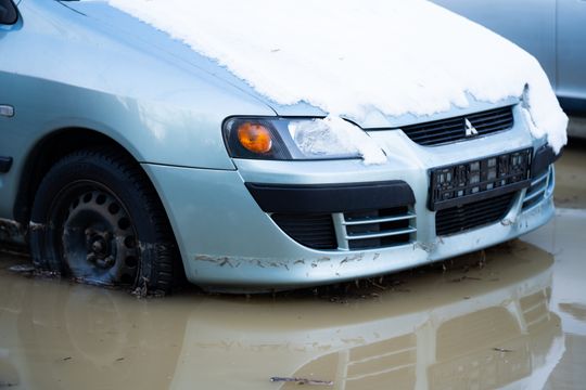 Awaria wodociągów przy ul. Rapackiego (zdjęcia)