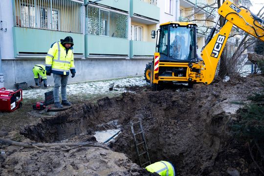 Awaria wodociągów przy ul. Rapackiego (zdjęcia)