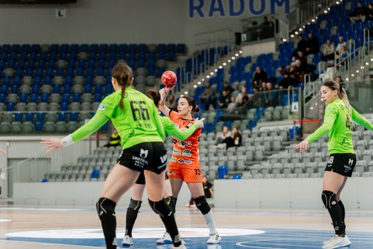 Elmas-KPS APR Radom - Piłka Ręczna Koszalin 027.jpg