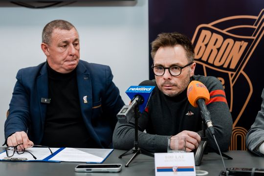 Konferencja Broni Radom w sprawie 100-lecia klubu 004.jpg