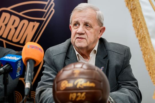 Konferencja Broni Radom w sprawie 100-lecia klubu 015.jpg