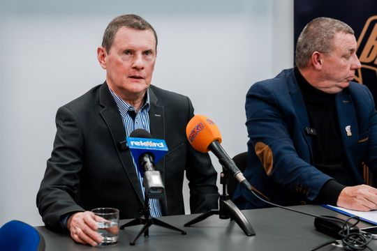 Konferencja Broni Radom w sprawie 100-lecia klubu 012.jpg