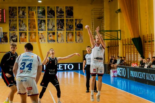 HydroTruck Radom - Start II Lublin 075.jpg HydroTruck Radom - Start II Lublin 075.jpg