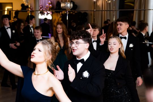 Bal maturalny Katolickiego Liceum Ogólnokształcącego w Radomiu (zdjęcia)